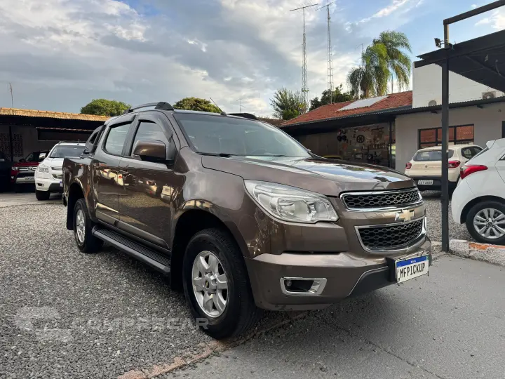 S10 2.4 LT 4X2 CD 8V