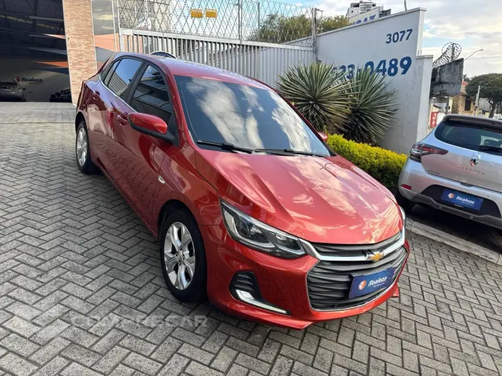 ONIX HATCH PREM. 1.0 12V TB Flex 5p Aut.