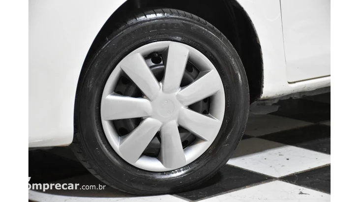 ETIOS HATCH - 1.3 X 16V 4P MANUAL