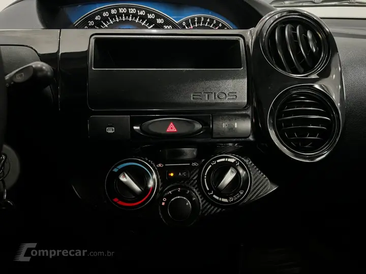 ETIOS 1.3 X 16V FLEX 4P MANUAL