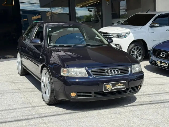 A3 1.8 20V GASOLINA 2P MANUAL