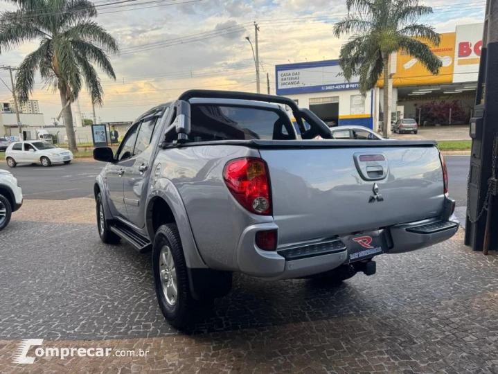 L200 TRITON 3.2 HPE 4X4 CD 16V TURBO INTERCOOLER DIESEL 4P A
