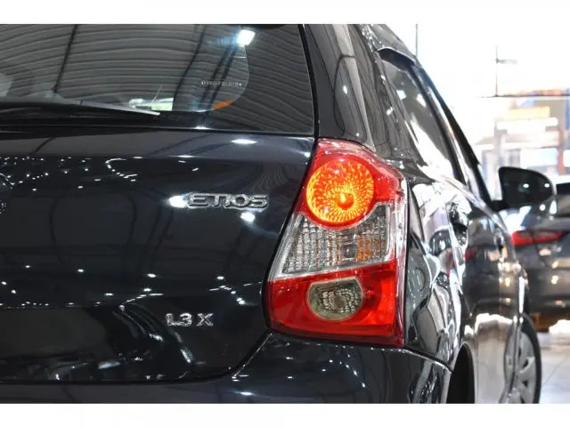 ETIOS HATCH - 1.3 X 16V 4P MANUAL