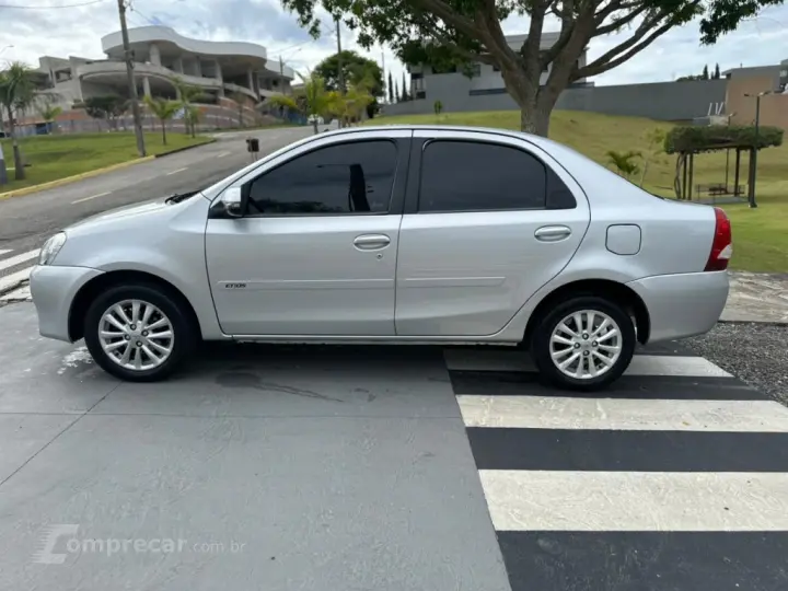 ETIOS 1.5 XLS SEDAN 16V FLEX 4P MANUAL