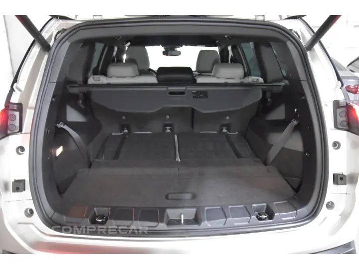 COMMANDER 1.3 T270 TURBO FLEX LIMITED AT6
