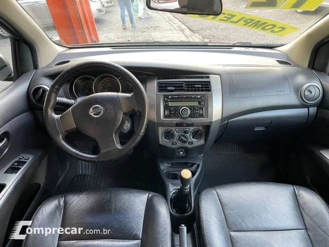 GRAND LIVINA - 1.8 S 16V 4P MANUAL