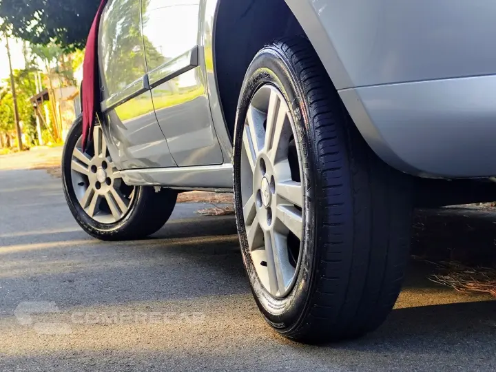 AGILE 1.4 MPFI LTZ 8V FLEX 4P MANUAL