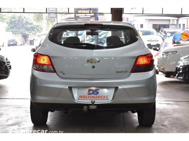 ONIX - 1.4 MPFI LT 8V 4P MANUAL