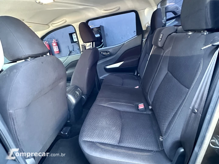 FRONTIER 2.3 16V TURBO DIESEL ATTACK CD 4X4 AUTOMÁTICO
