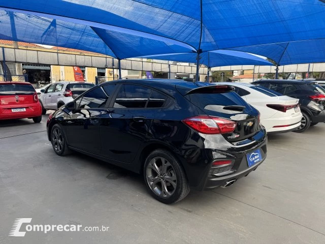CRUZE HATCH - 1.4 TURBO SPORT6 LT 16V 4P AUTOMÁTICO