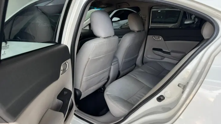 CIVIC 1.8 LXS 16V