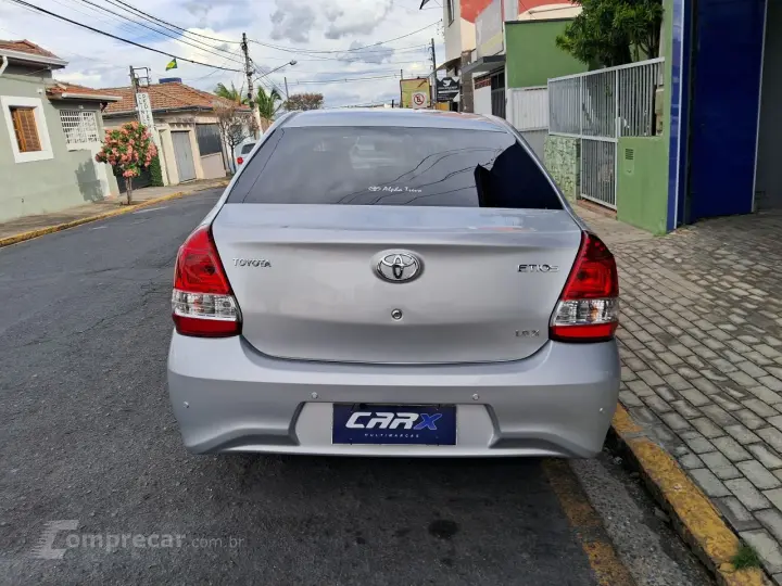 Etios Sedan 1.5 16V 4P FLEX X AUTOMÁTICO