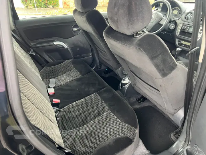 C3 1.6 Exclusive 16V