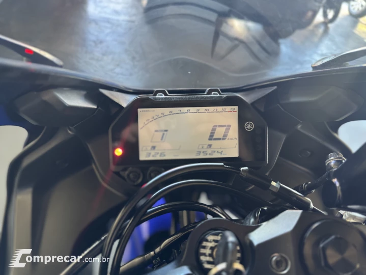 YZF R-3