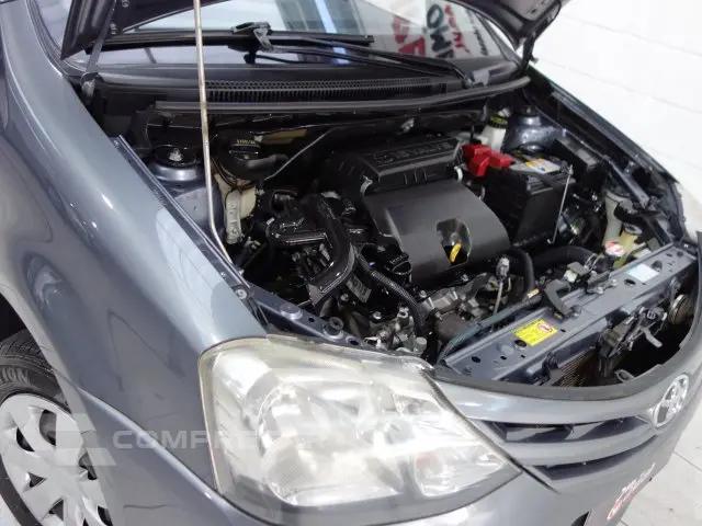 ETIOS HATCH - 1.3 X 16V 4P MANUAL