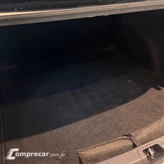 Corolla XEi 2.0 Flex 16V Aut.