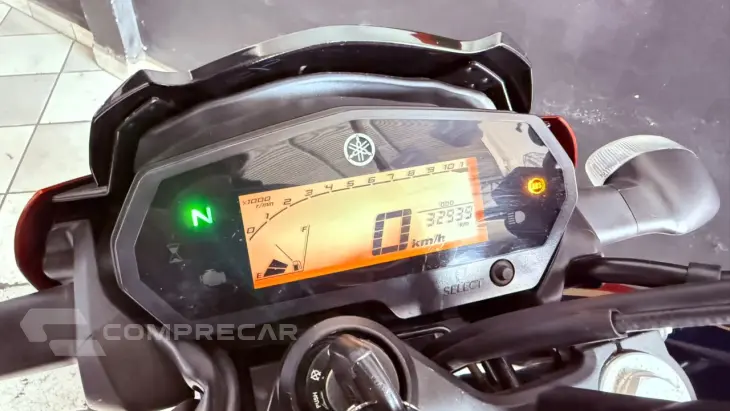 FZ25 ABS limited edition versão Marvel
