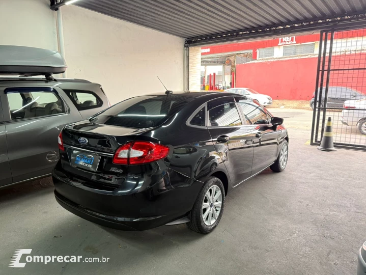 FIESTA 1.6 SE Sedan 16V