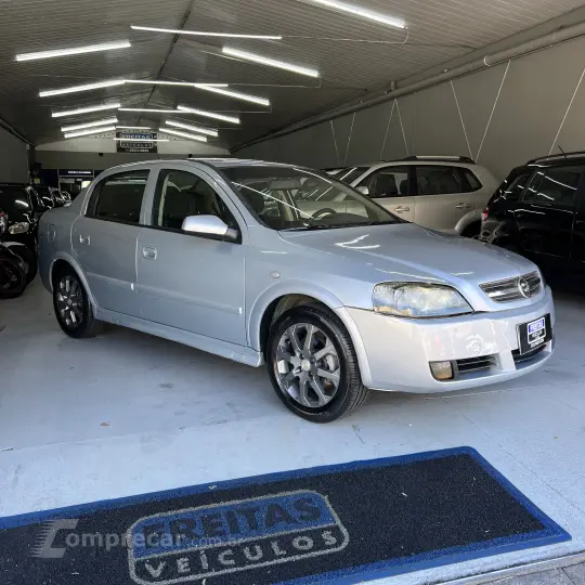 Astra Sed. Advant. 2.0 8V MPFI FlexP. 4p