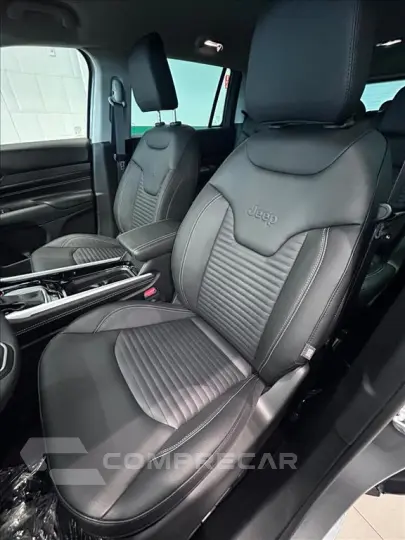 COMMANDER 1.3 T270 TURBO FLEX LONGITUDE AT6