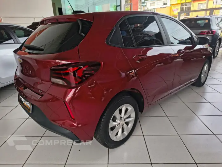 Onix Hatch 1.0 12V 4P FLEX LT