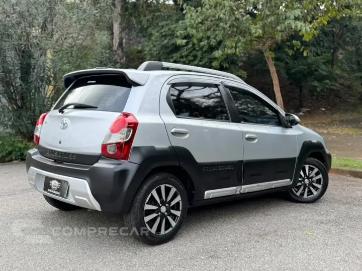 ETIOS 1.5 XS 16V FLEX 4P AUTOMÁTICO