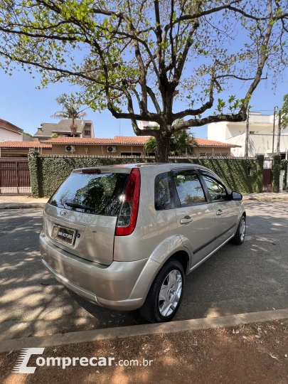 FIESTA 1.6 MPI Class 8V