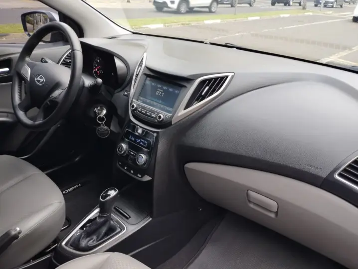 HB 20 Sedan 1.6 16V 4P FLEX PREMIUM AUTOMÁTICO