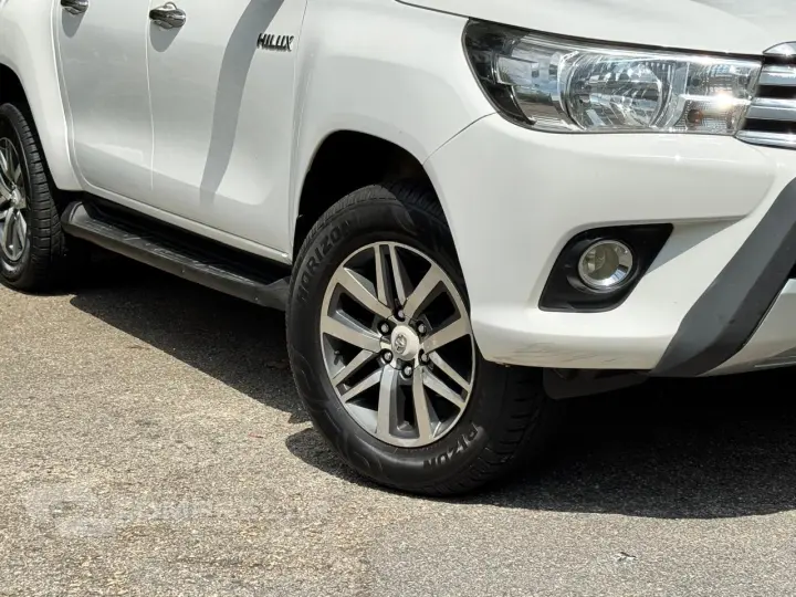 HILUX 2.8 D-4d Turbo CD SRV 4X4