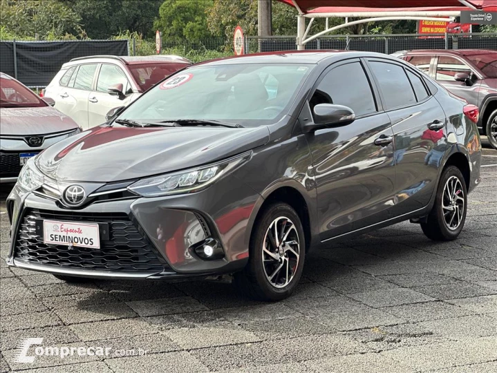 YARIS 1.5 16V FLEX SEDAN XLS CONNECT MULTIDRIVE