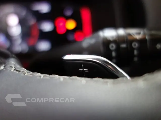 RENEGADE - 1.3 T270 TURBO LONGITUDE AT6