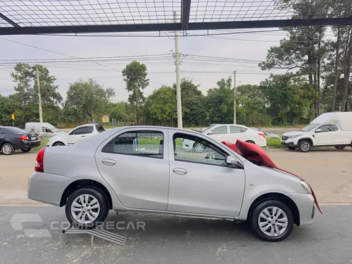 Etios Sedan 1.5 16V 4P FLEX X
