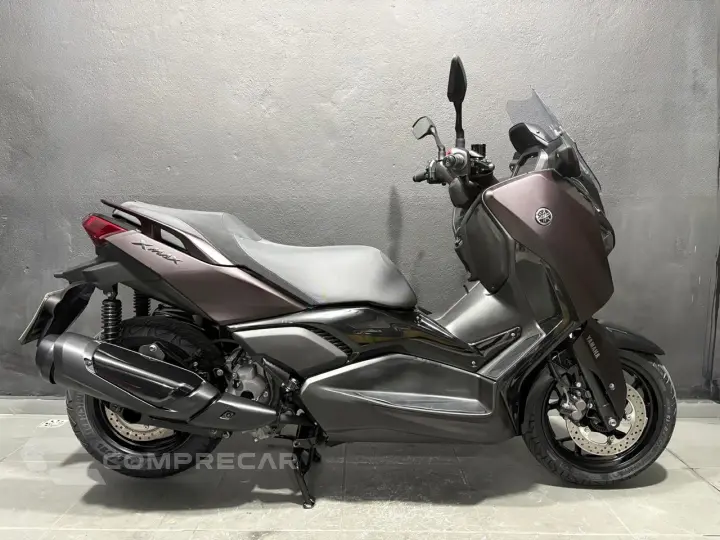 XMAX 300 ABS CONNECTED
