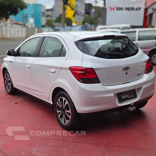ONIX HATCH LTZ 1.4 8V FlexPower 5p Mec.