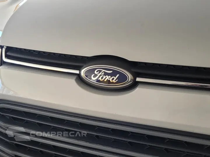 EcoSport TITANIUM 2.0 16V Flex 5p