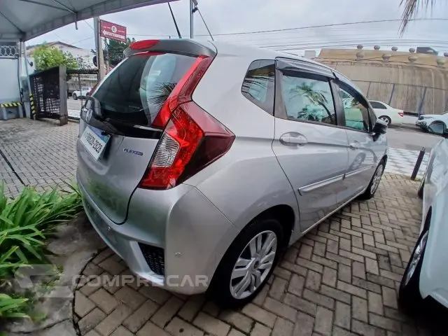 FIT - 1.5 DX 16V 4P MANUAL