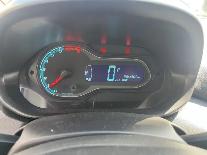 Onix Hatch 1.4 4P FLEX LT AUTOMÁTICO