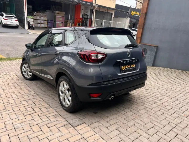 CAPTUR Life 1.6 16V Flex 5p Aut.