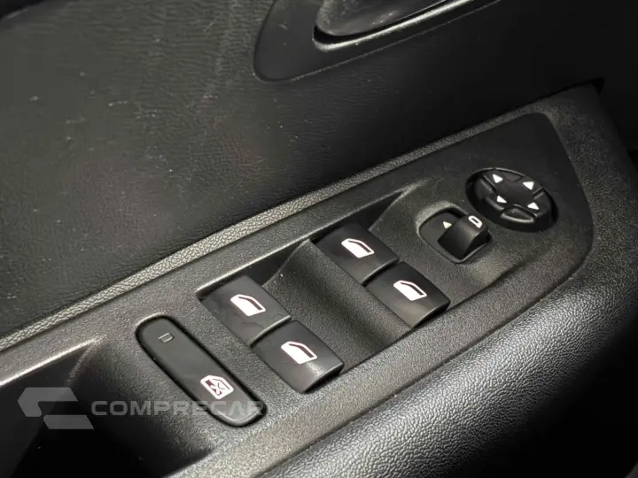 208 1.6 16V FLEX ALLURE AT6