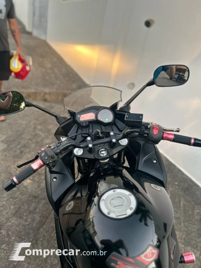 XJ600F