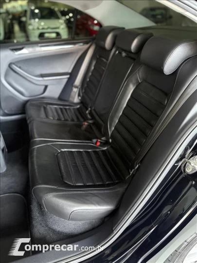 JETTA 2.0 TSI HIGHLINE 211CV GASOLINA 4P TIPTRONIC