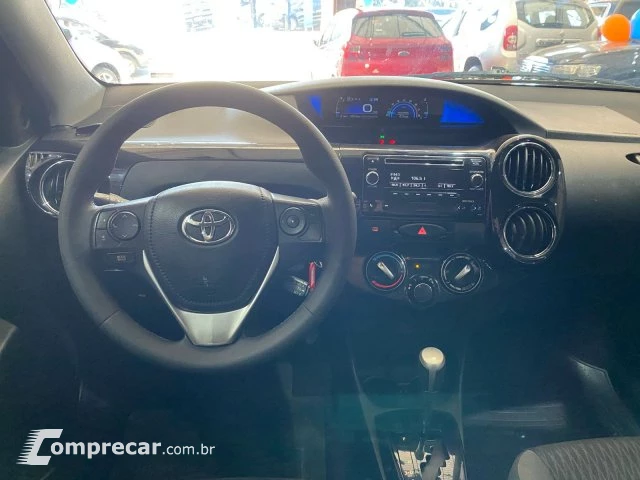 ETIOS HATCH - 1.5 XS 16V 4P AUTOMÁTICO