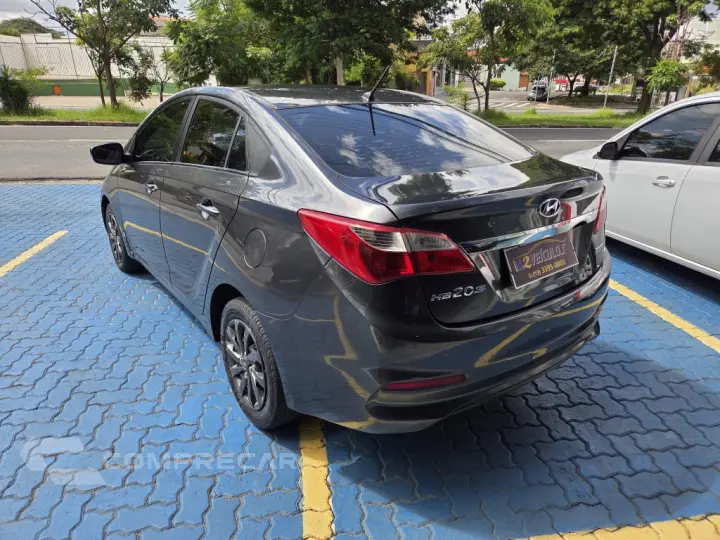HB20S 1.6 COMFORT PLUS 16V FLEX 4P AUTOMÁTICO