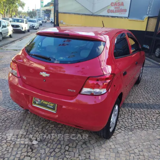 ONIX HATCH LS 1.0 8V FlexPower 5p Mec.