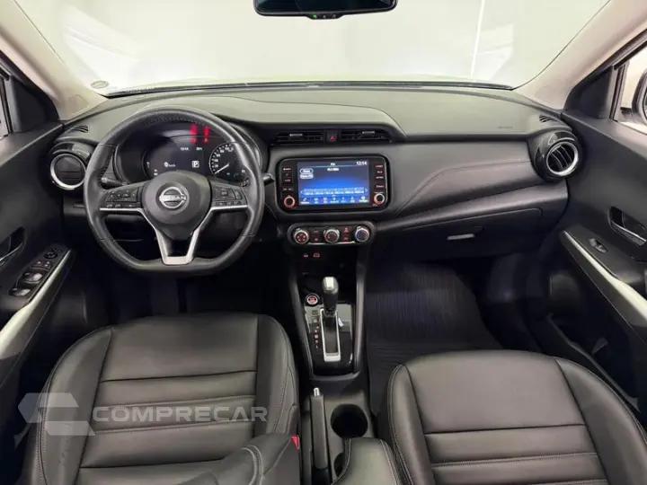 KICKS ADVANCE CVT