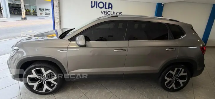 TAOS Highline 1.4 250 TSI Flex Aut.