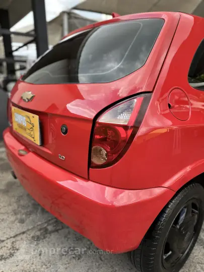 CELTA 1.0 MPFI Life 8V