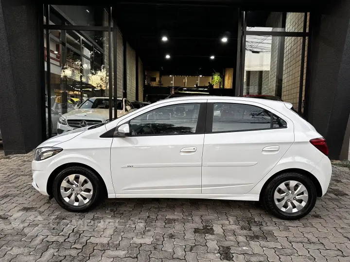 ONIX 1.0 MPFI LT 8V FLEX 4P MANUAL