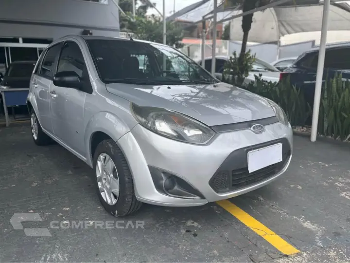 2014 Ford fiesta