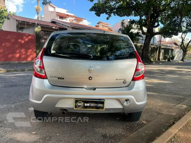 SANDERO - 1.6 PRIVILÉGE 8V 4P MANUAL